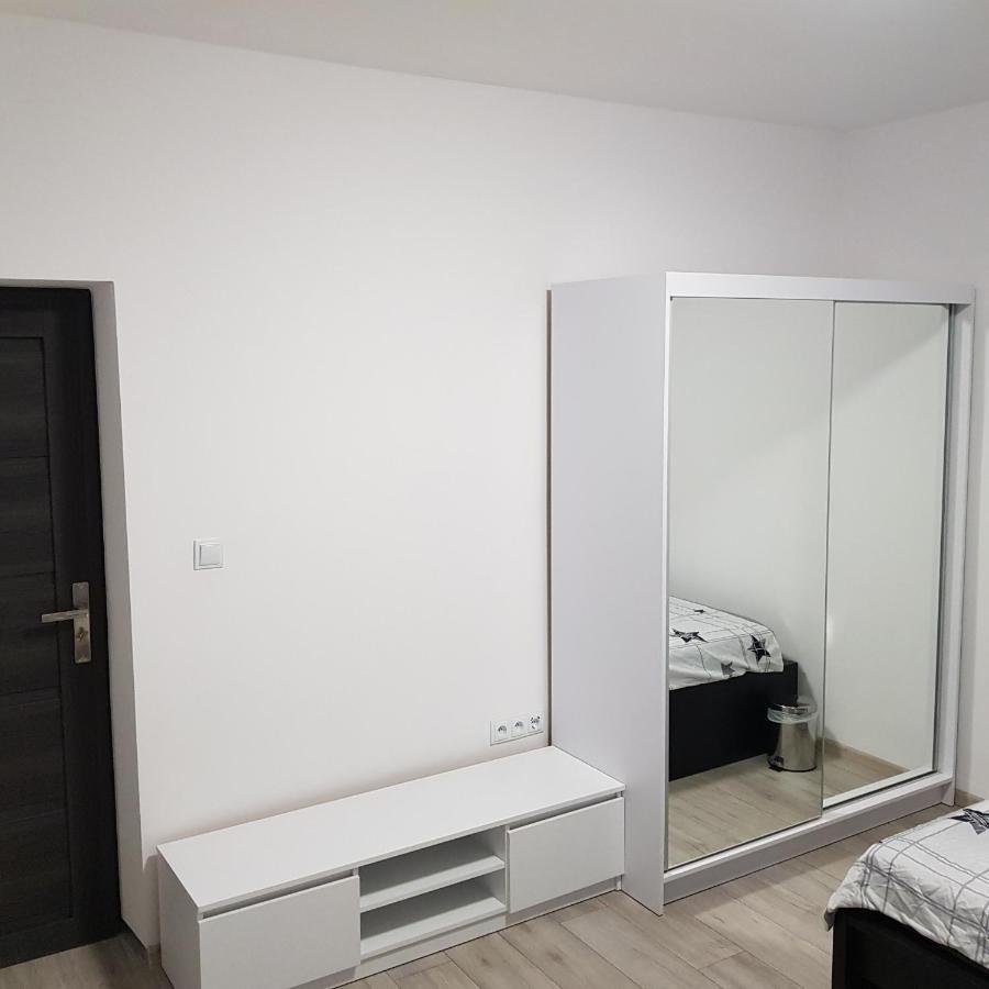 Mirrorroom Pl Downtown Warszawa Eksteriør bilde